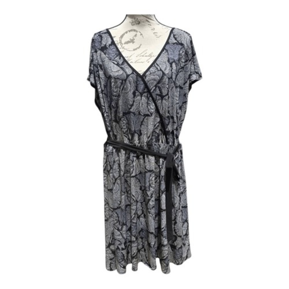 Maurices NWT Casual V Neck Belted‎ Stretch Cap Sleeve Summer Dress Plus Size 3X